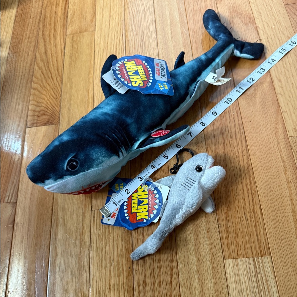 New Shark Week Discovery Plush Toy Set - 16” plush toy and 7” keychain